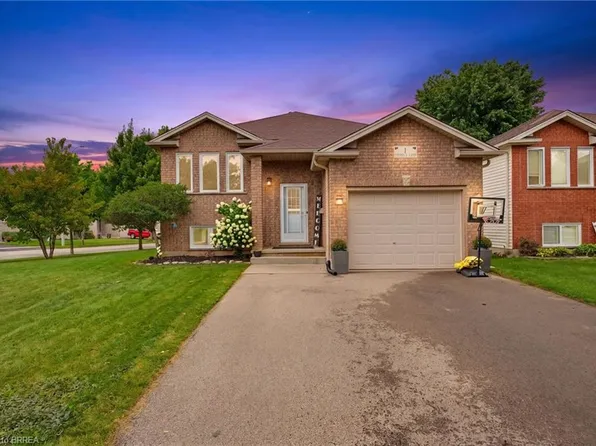 1 Limerick Ln, Brantford, ON N3T 6K8