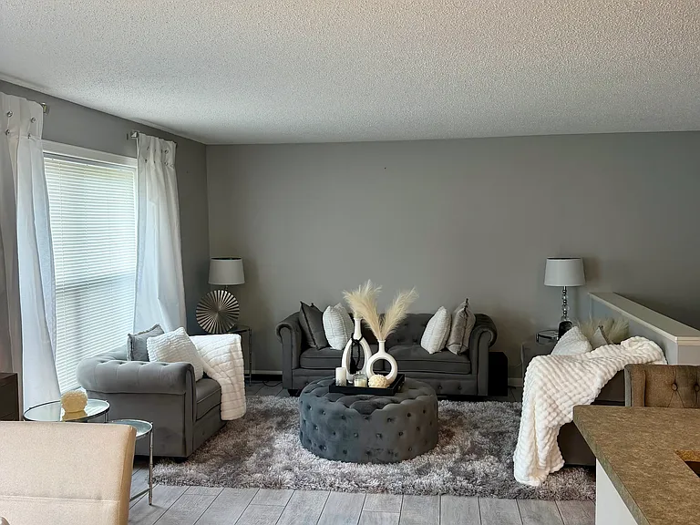 15633 Float Ct — Photo 8
