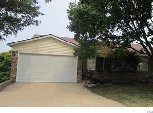 5/7 Wenona Dr, Washington, MO 63090