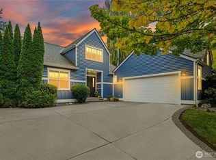 747 Village Cir NW, Bainbridge Island, WA 98110