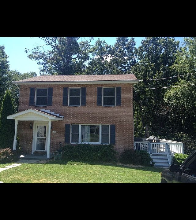 1st image of 114 Ashley Dr
