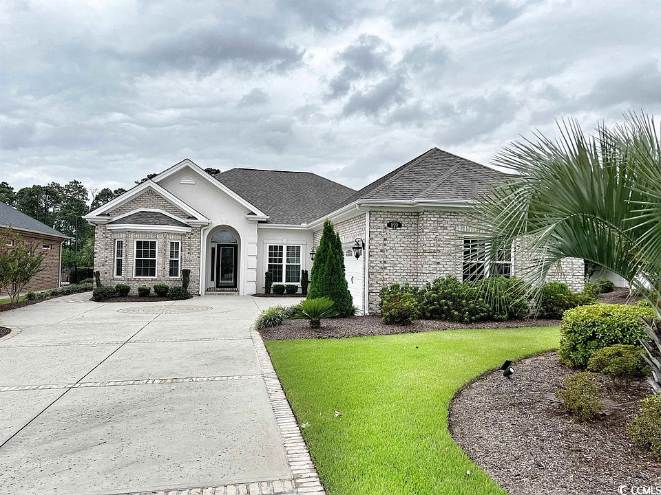 2nd image of 899 Cipriana Dr.