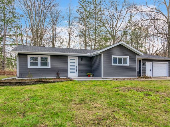 10985 E Cd Ave, Richland, MI 49083