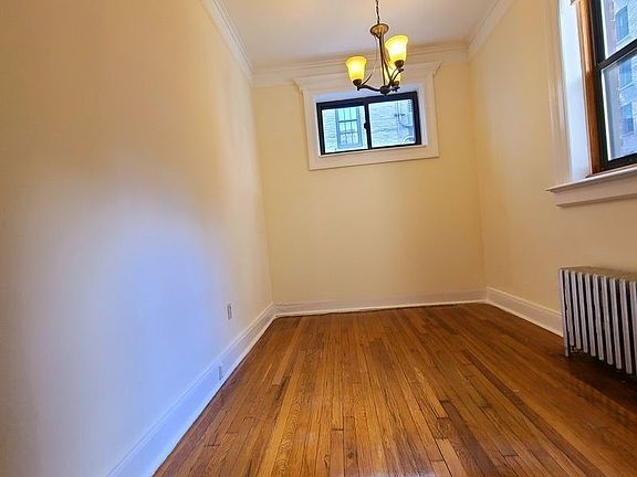 3rd image of 134 W 74th St #3C