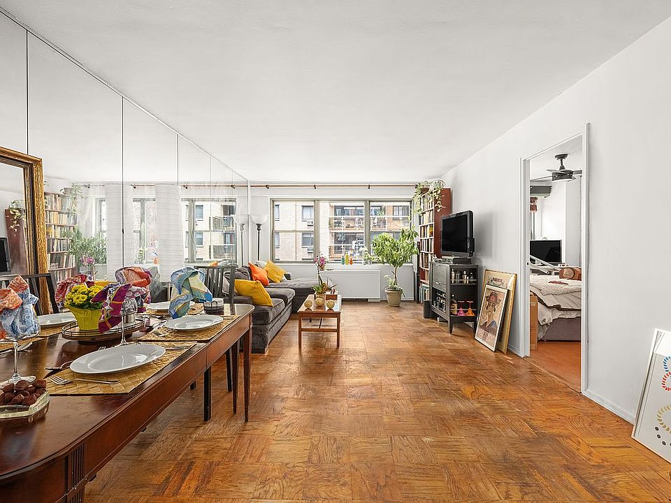 1st image of 10 W 15th St APT 910