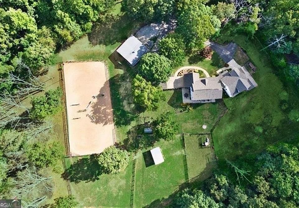 1st image of 2203 Arbor Hill Rd