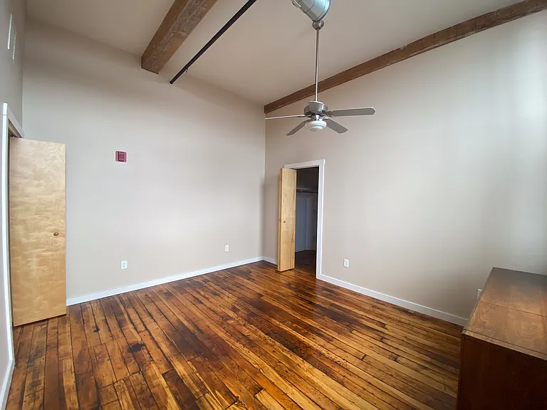 28 Bayley St #403 — Photo 7