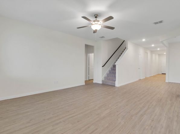 3224 Sterling Hill Ln