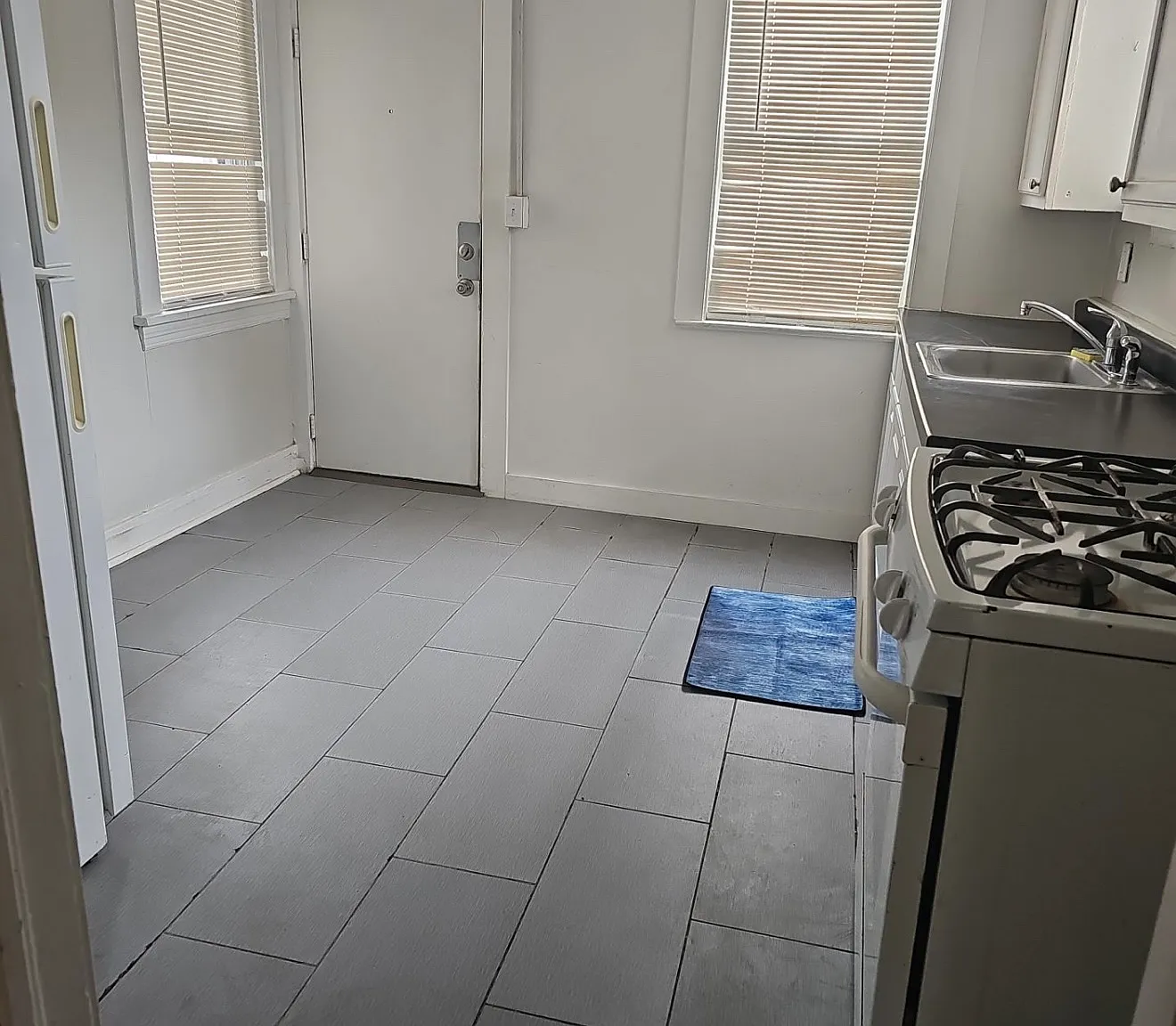 2 bed, 1000 sqft, $1,000 — Photo 2
