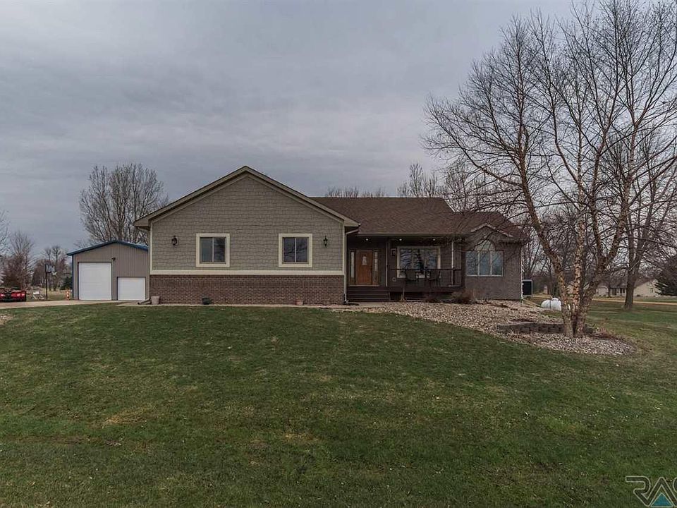 1st image of 26987 Hanson Pl
