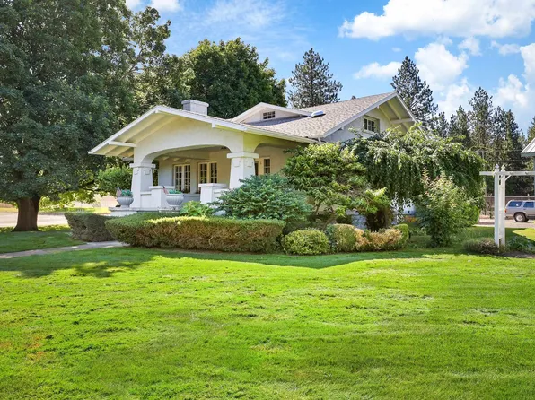 834 E Crawford Ave, Deer Park, WA 99006