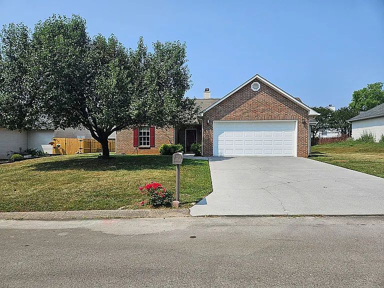 1st image of 1331 Hunters Way Ct
