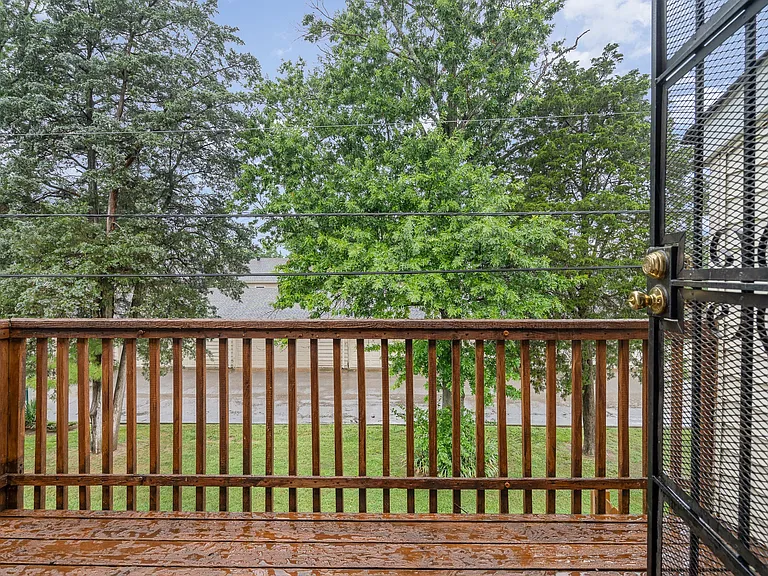 3880 Priest Lake Dr #21 — Photo 23