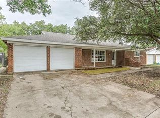 186 Cotillion Rd, Fort Worth, TX 76134