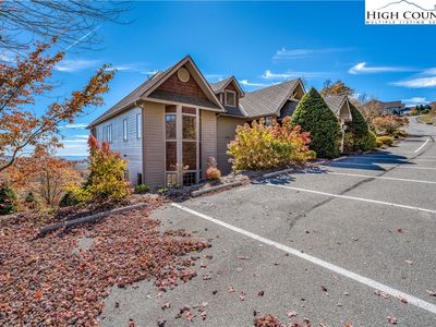 461 Craggy Pointe #1-C, Banner Elk, NC, 28604
