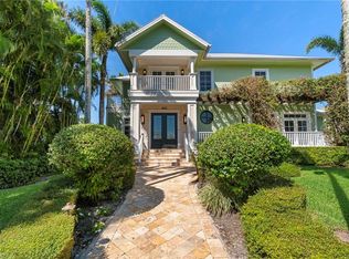 645 Broad AVE S, NAPLES, FL 34102