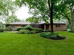4N509 Babson Ln, St Charles, IL 60175
