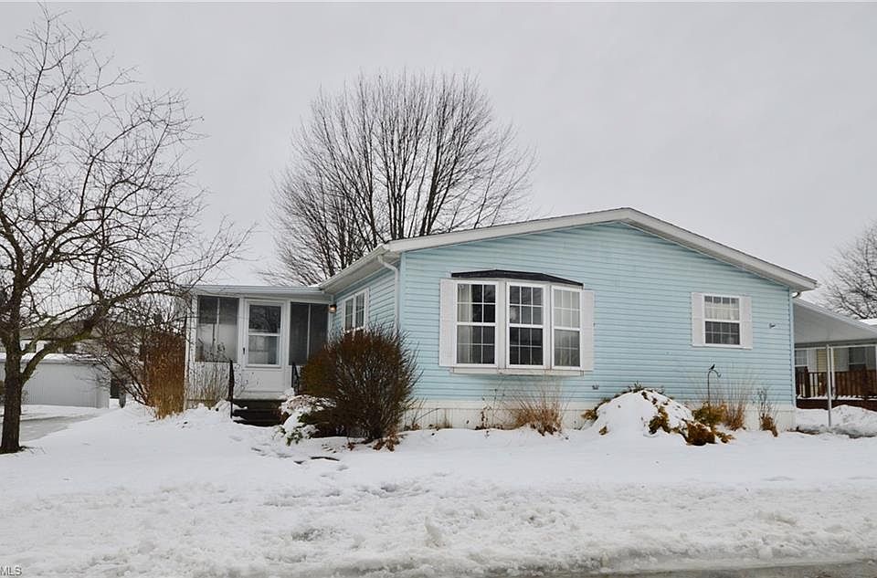 1st image of 1 Harmony Cir #1