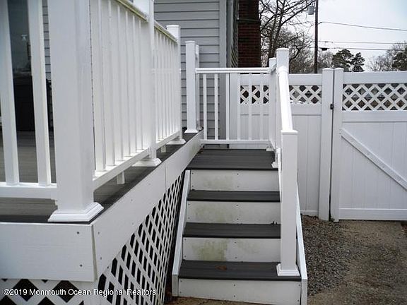 5th image of 2134 Brightwood Dr