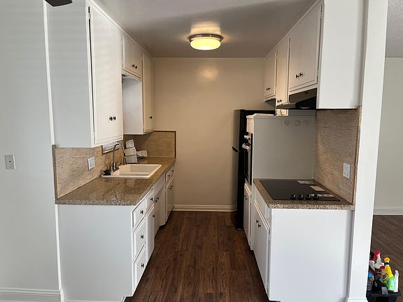 4th image of 20 Grand Ave APT 4