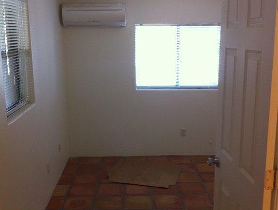 3rd image of 616 E Speedway Blvd #2