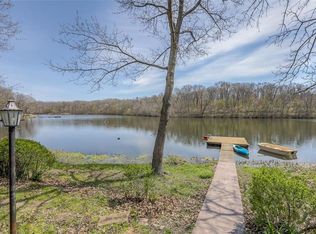 7303 E 229th St, Peculiar, MO 64078