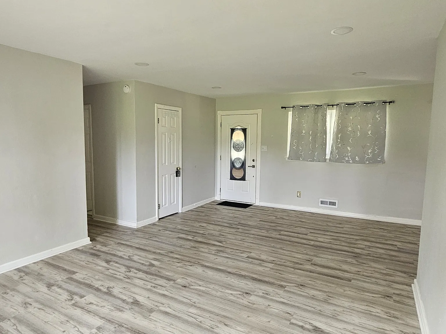 3520 Gamage Drive - 1 — Photo 4