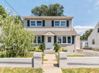 96 Franklin Ave, Hazlet Township, NJ 07734