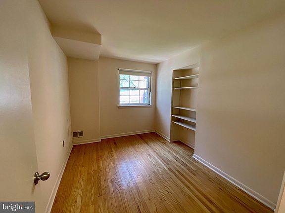 3rd image of 2321-23 Sansom St #2C