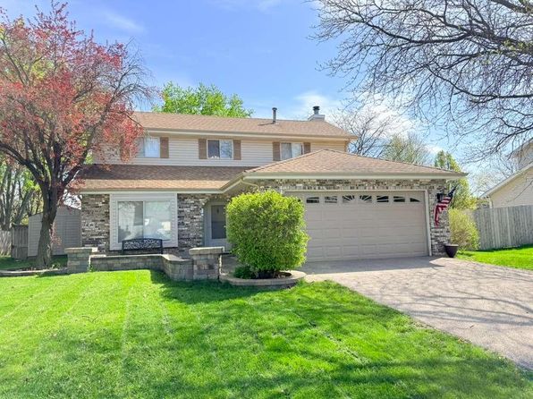2338 Woodview Ln