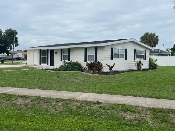 1646 Page St, Pt Charlotte, FL 33952