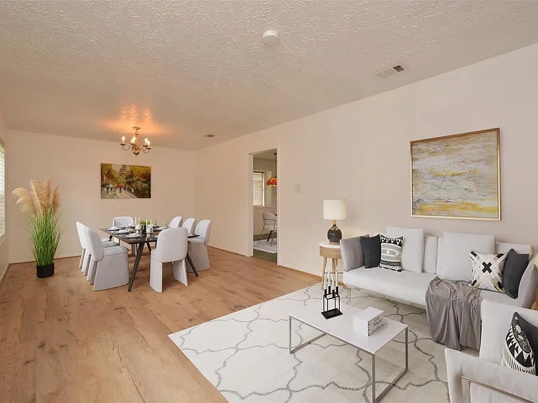 3315 Honey Creek Dr — Photo 4