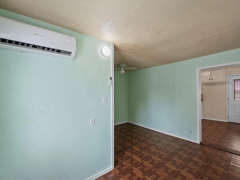 510 Munger St #A — Photo 8