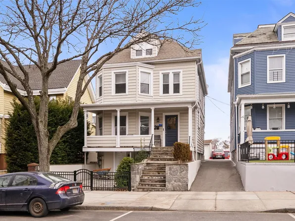 131 Beekman Ave, Sleepy Hollow, NY 10591