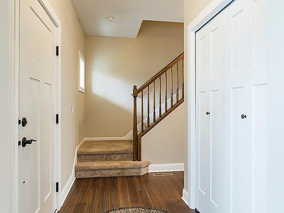 3rd image of 1500 Wintergreen Ct