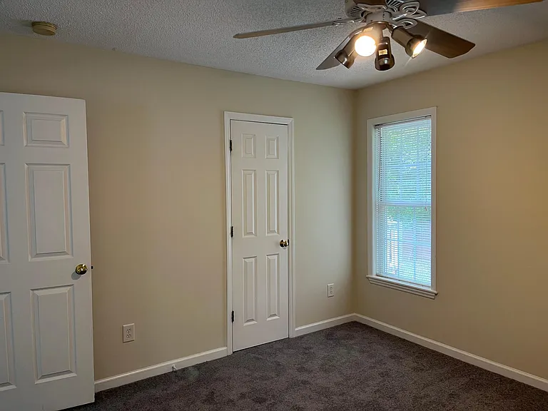 3513 Greywood Dr — Photo 14