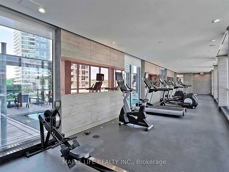 121 McMahon Dr #2502 — Photo 3