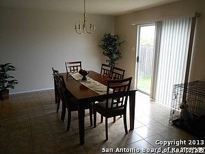5th image of 7322 Cortland Oak