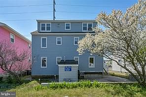 3rd image of 7004 Coastal Hwy
