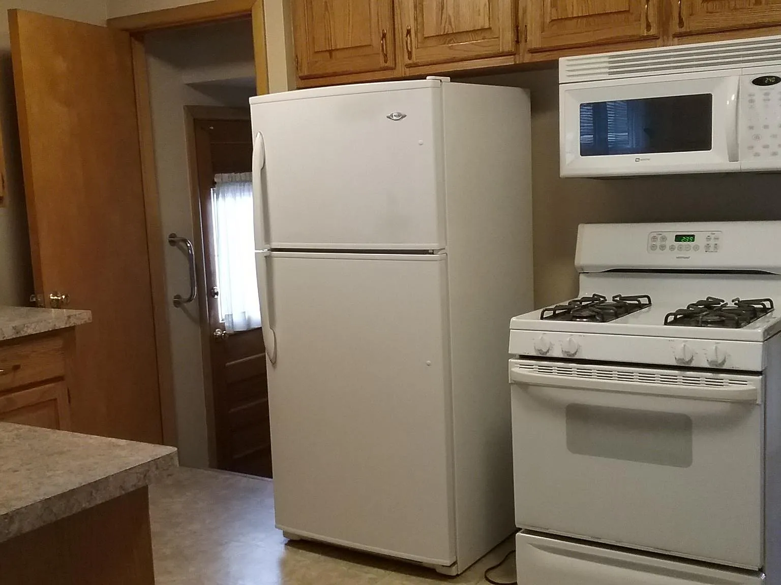22433 Red Maple Lane — Photo 3
