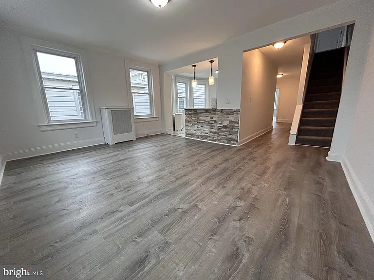 1067 S Clinton Ave #2 — Photo 16