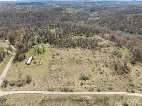 32677 Swalley Rd, Barnesville, OH 43713