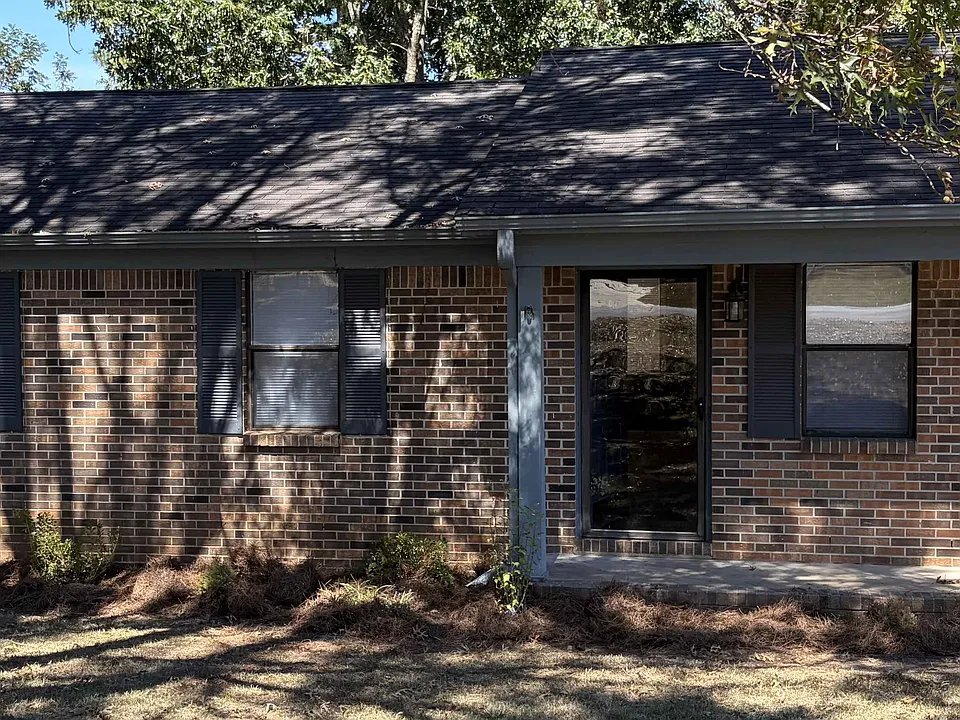 1313 Stage Rd SW