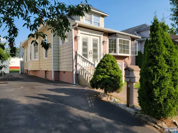 289 Madison Ave, Clifton, NJ 07011