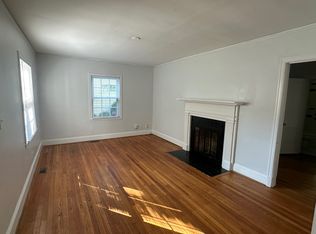2524 Bay St, Charlotte, NC 28205