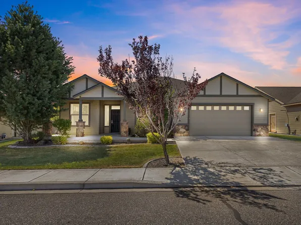 2935 Crosswater Loop, Richland, WA 99352