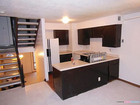 3rd image of 5564 Brookdale Dr N