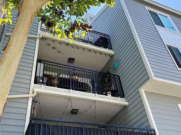 3rd image of 2500 E 4th St APT 302