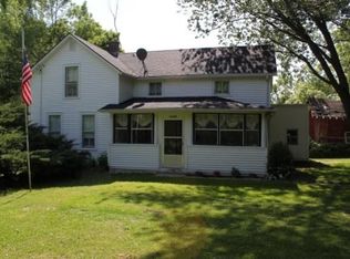 N4615 Highland Dr, Sullivan, WI 53178