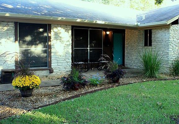5th image of 5601 Berry Hill Dr